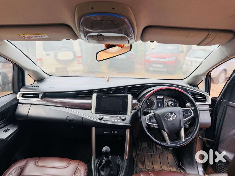 Toyota Innova Crysta 2.4 Vx Mt 8s, 2019, Diesel