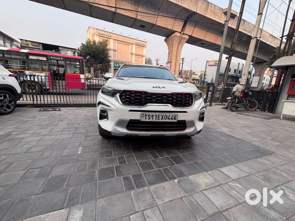 Kia Sonet Petrol 2022