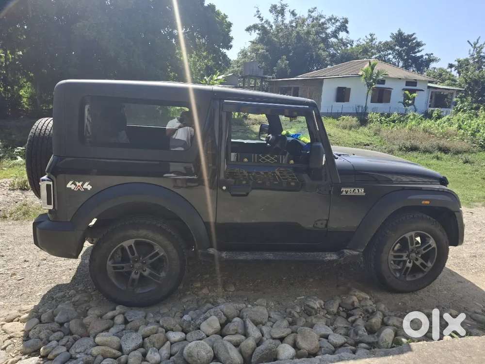 Mahendra Thar 4x4 Top Model