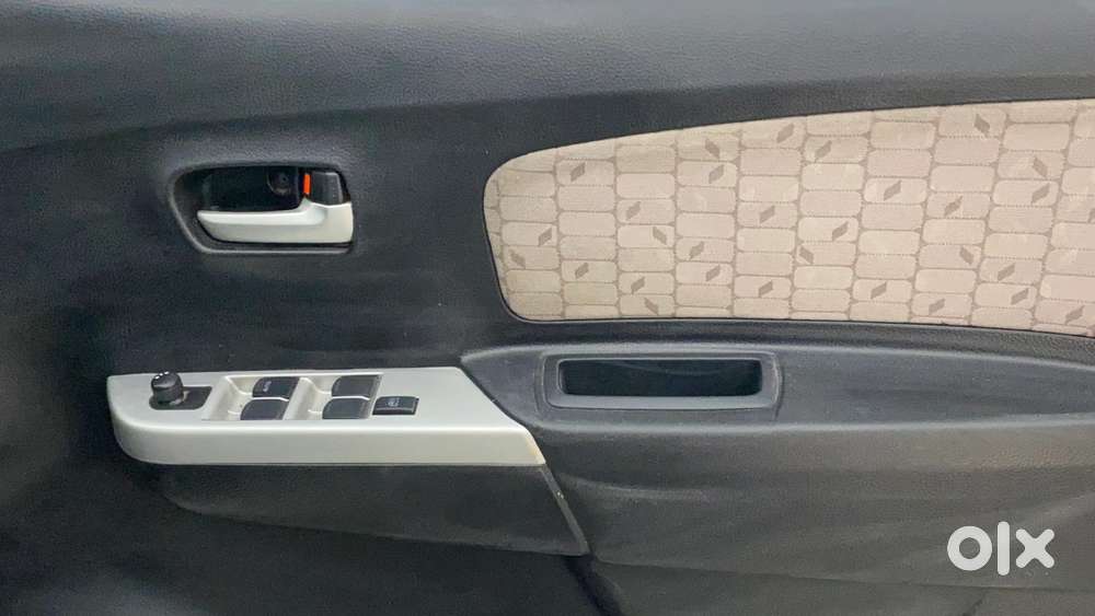 Maruti Suzuki Wagon R Vxi Amt, 2016, Petrol