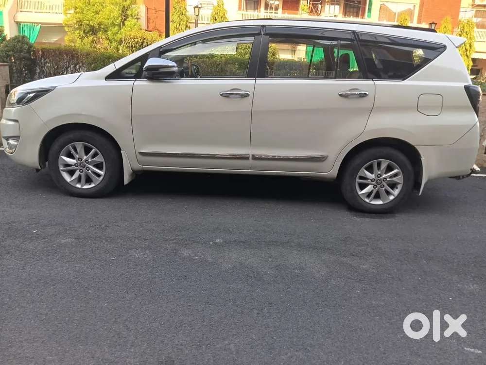 Innova Crysta