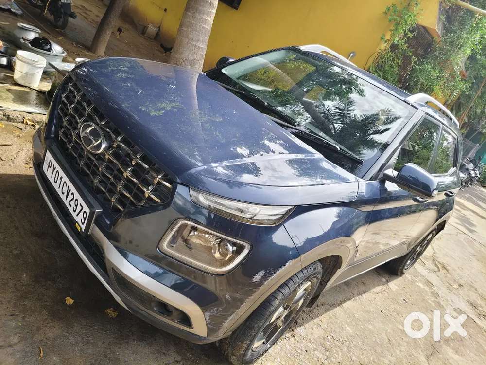 Hyundai Venue 2019 Diesel 131000 Km Driven