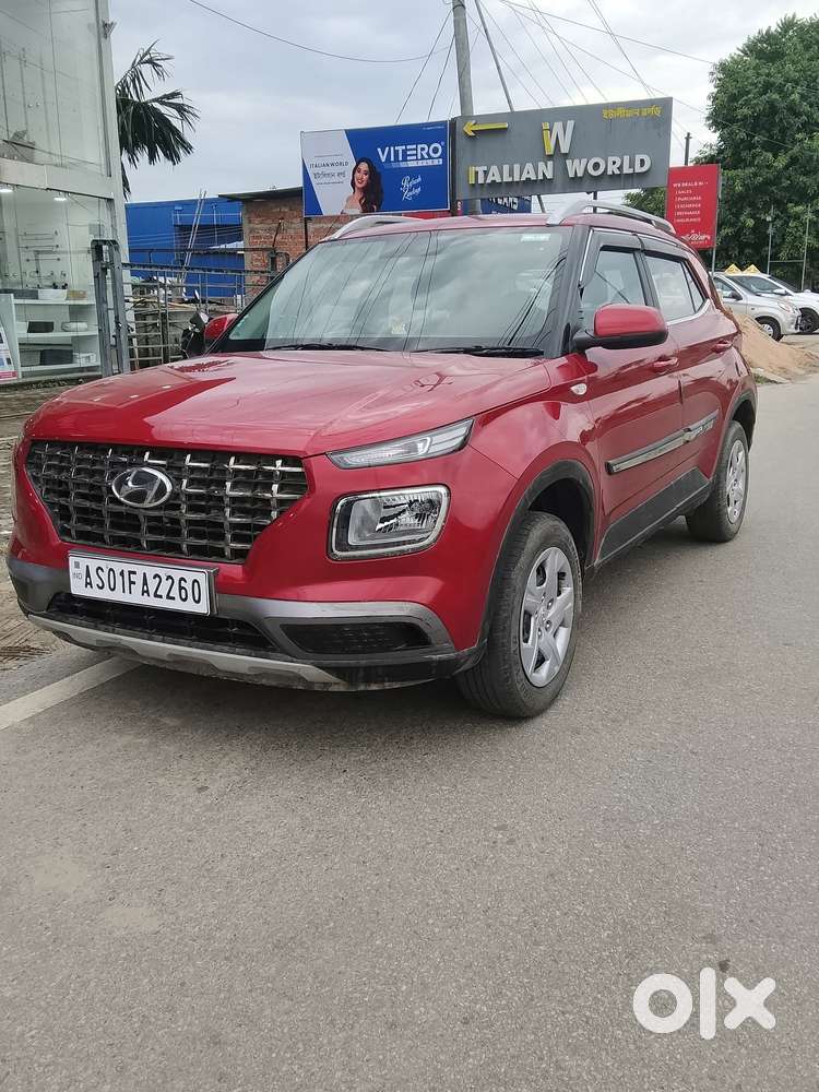 Hyundai Venue S 1.2 Petrol, 2022, Petrol