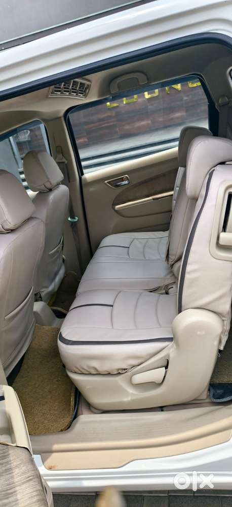 Maruti Suzuki Ertiga 2012-2015 Vdi, 2012, Diesel