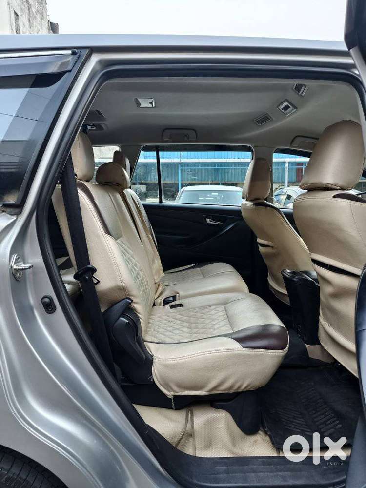 Toyota Innova Crysta 2.4 Gx Limited Edition 7 Str, 2023, Diesel
