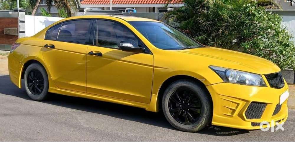 Honda Accord With Mods, Sporty, Valvatronics Exhaust With Control