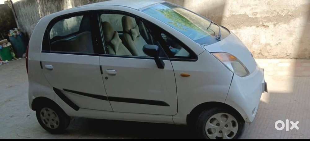 Tata Nano Petrol 2012