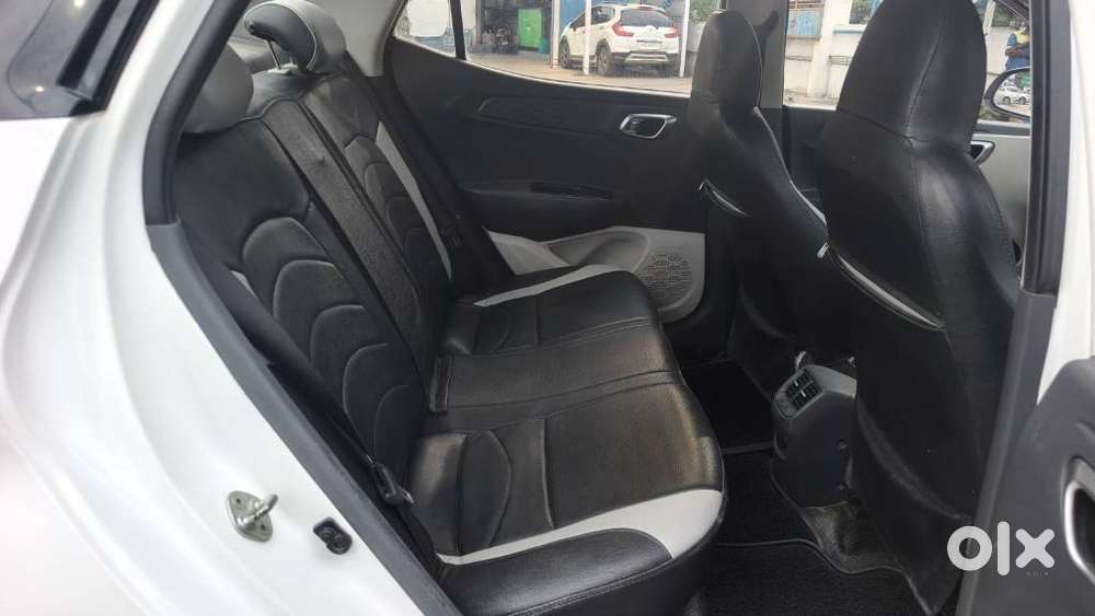 Hyundai Aura Sx Plus Automatic, 2020, Petrol