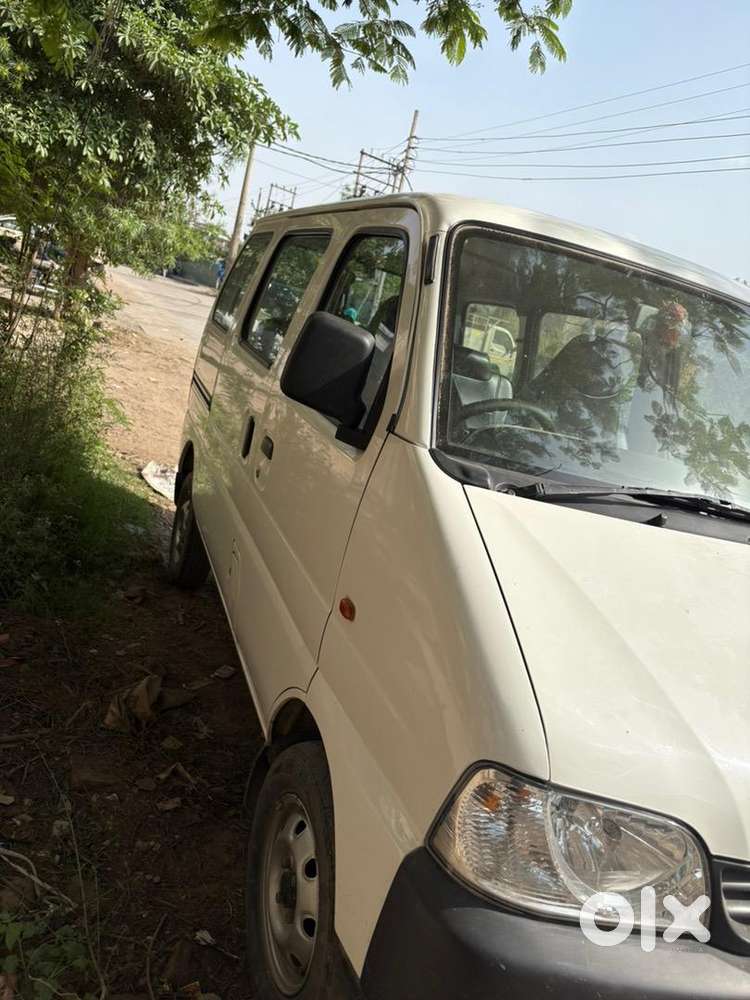 Maruti Suzuki Eeco 2022 Petrol 43100 Km Driven