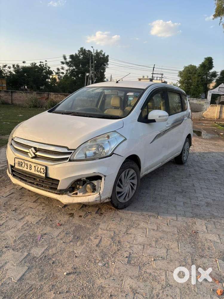 Maruti Suzuki Ertiga Petrol Well Maintained