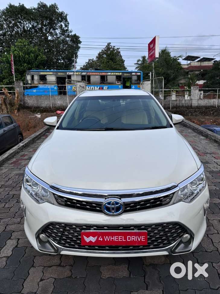 Toyota Camry 2.5l Automatic, 2016, Petrol
