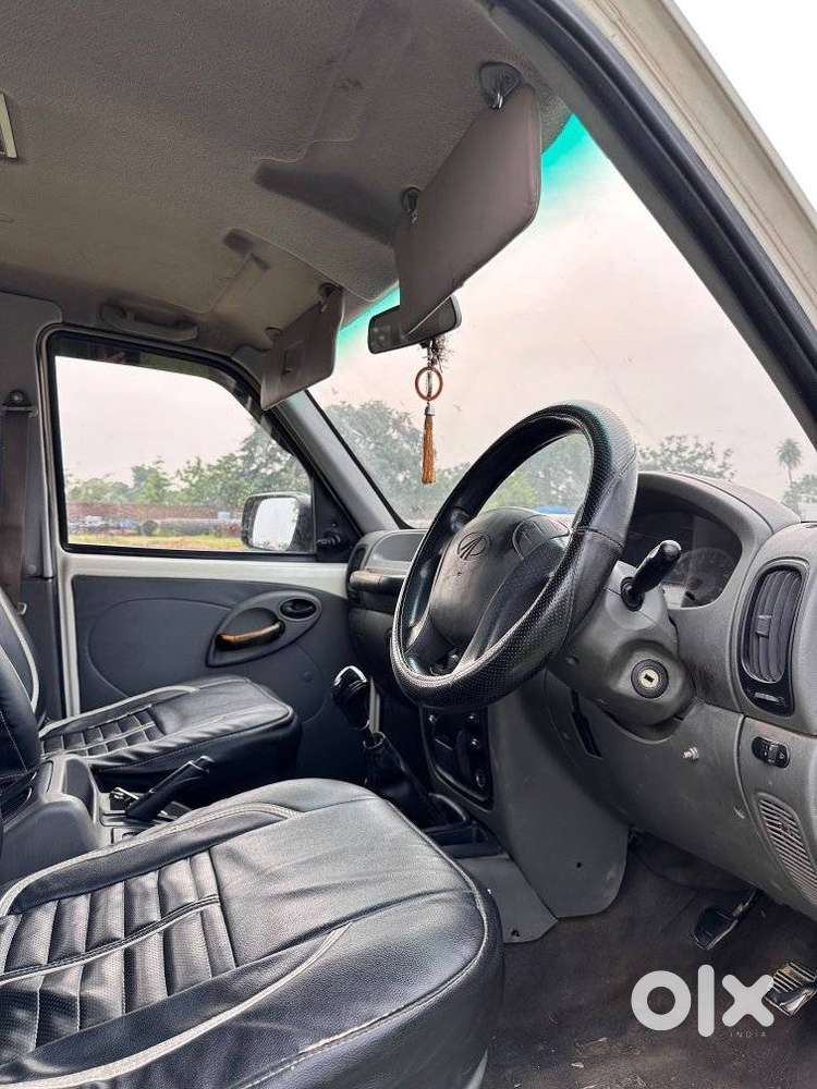 Mahindra Scorpio Vlx 2wd Airbag At Bsiv, 2013, Diesel