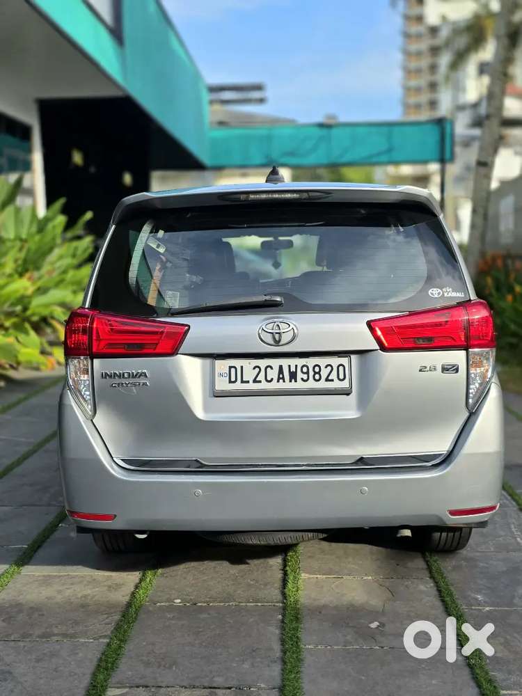 Toyota Innova Crysta Diesel 2017