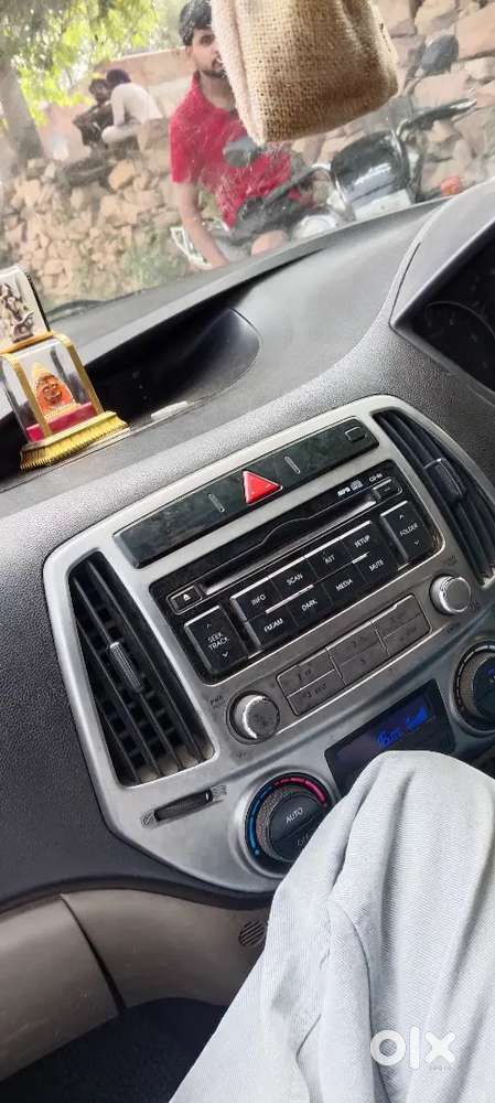 Hyundai I20 Diesel Manual 2012