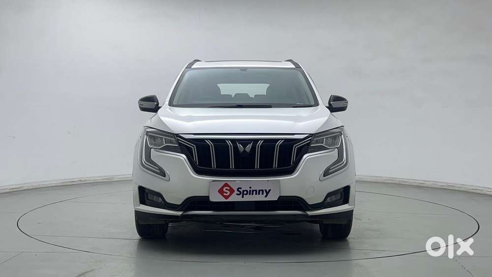 Mahindra Xuv700 2.0 Ax 5 Petrol Mt 7 Str, 2022, Petrol