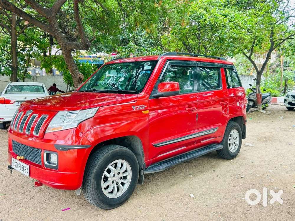 Mahindra Tuv 300 T10, 2017, Diesel