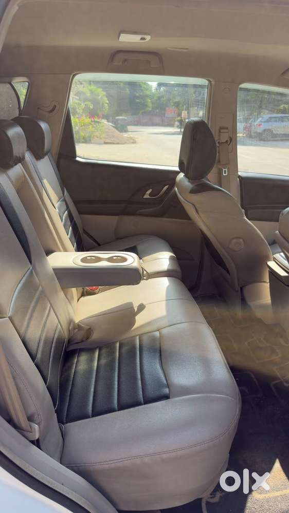 Mahindra Xuv500 W6 At, 2017, Diesel