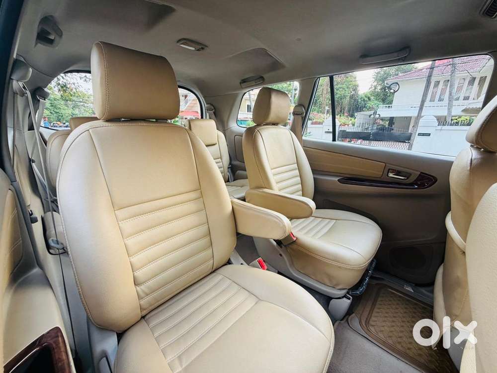 Toyota Innova 2.5 V 7 Str, 2012, Diesel