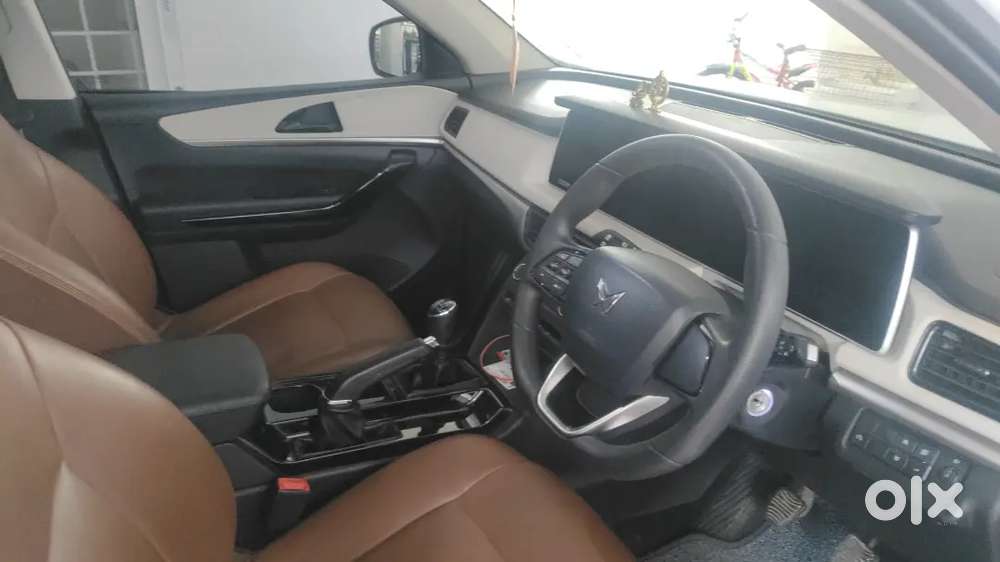 Mahindra Xuv700 2022 Petrol Good Condition