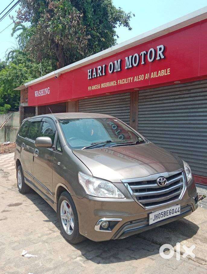 Toyota Innova 2.5 G (diesel) 7 Seater, 2015, Diesel
