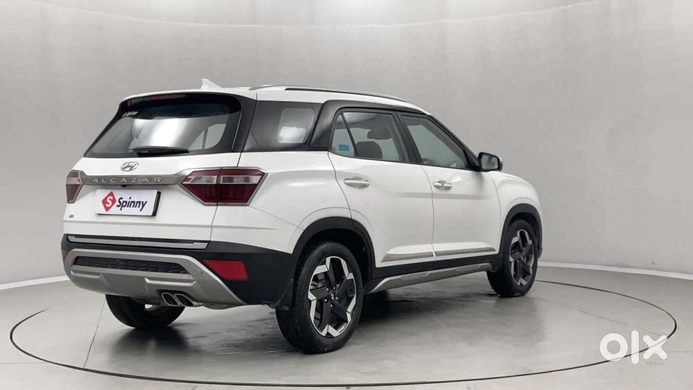 Hyundai Alcazar Platinum, 2022, Petrol