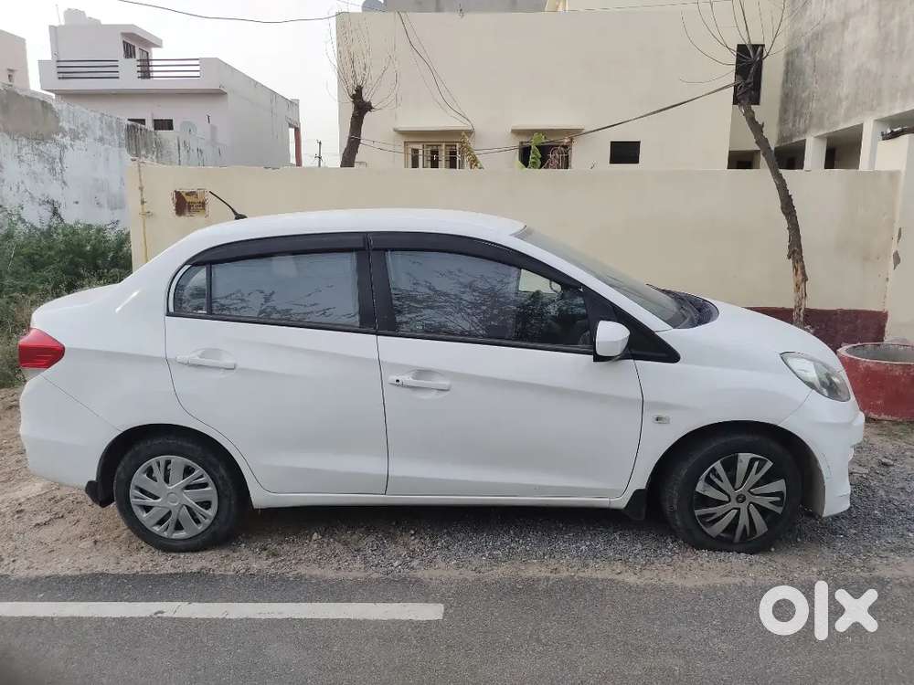 Honda Amaze 2014 Diesel Well Maintained