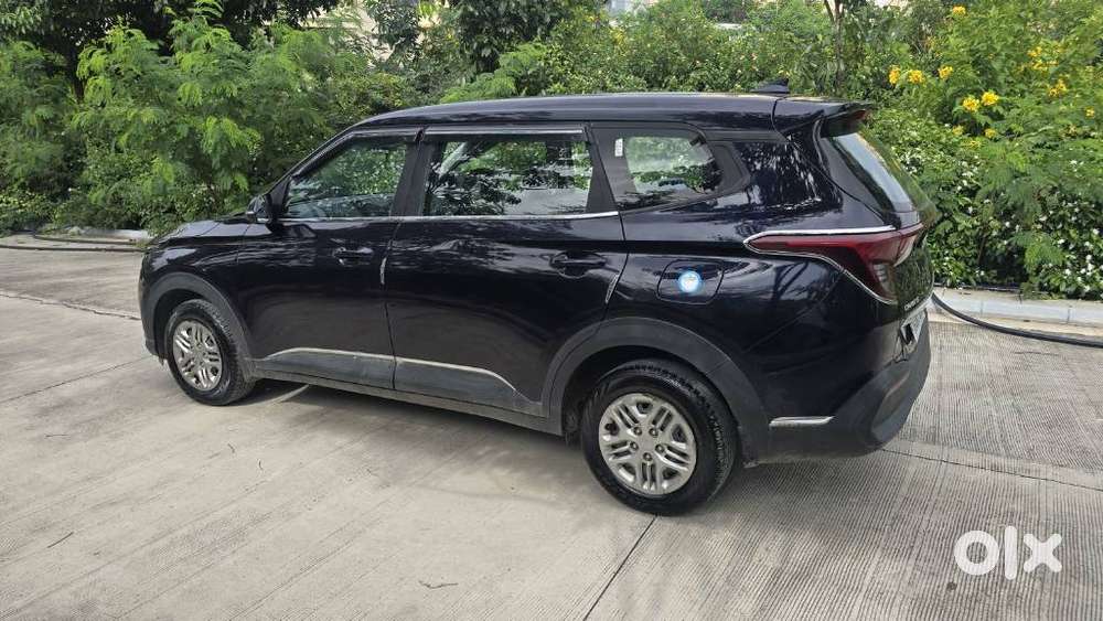 Kia Carens G 1.5 6mt Premium (o) 7-seater, 2024, Petrol