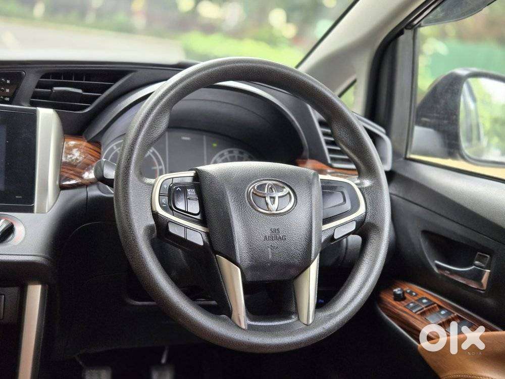 Toyota Innova Crysta 2.4 G Mt 8s, 2019, Diesel