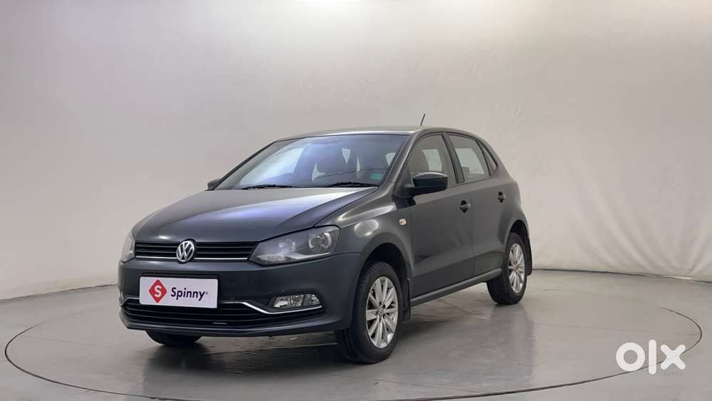 Volkswagen Polo Petrol Highline 1.2l, 2015, Petrol
