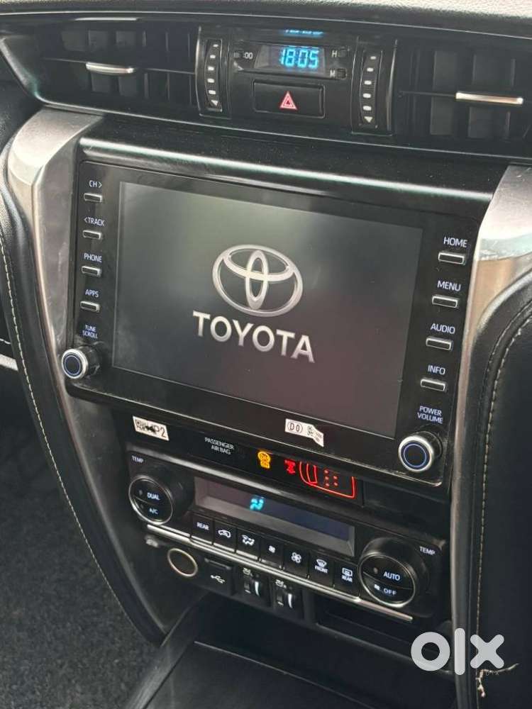 Toyota Fortuner Leader Edition (at), 2024, Diesel