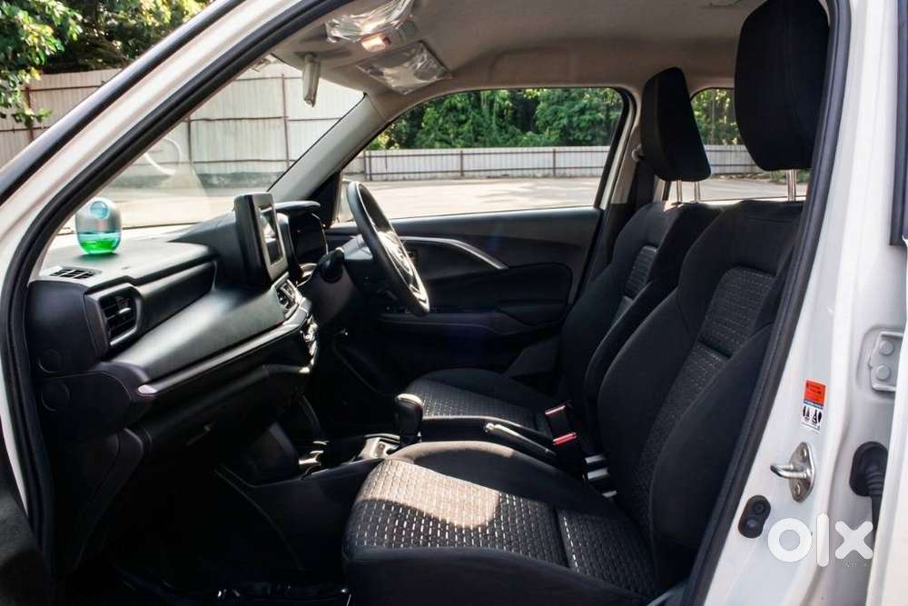 Maruti Suzuki Swift Amt Vvt Zxi, 2025, Petrol