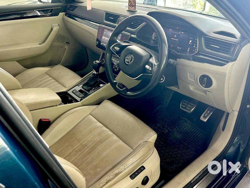 Skoda Superb 2.0 L&k Tsi At, 2022, Petrol