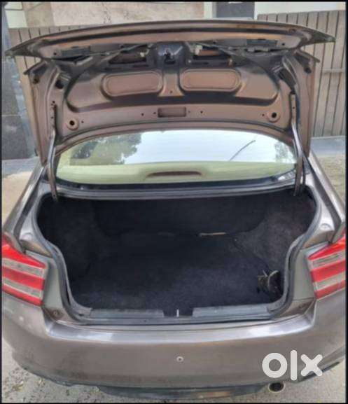 Honda City V Mt 2012