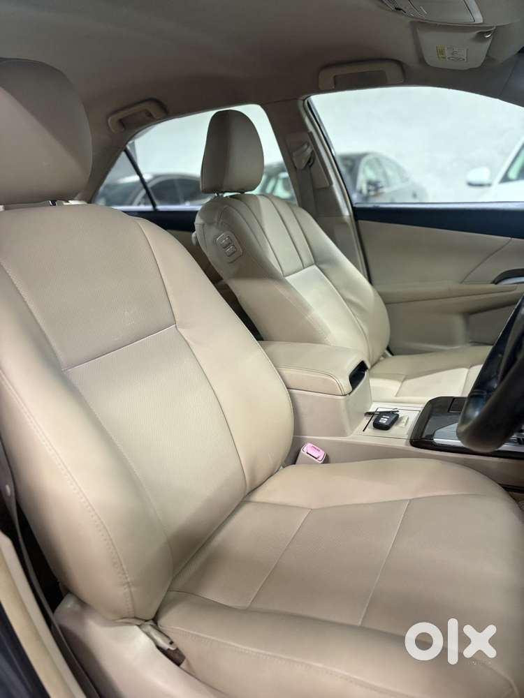Toyota Camry Hybrid, 2014, Petrol