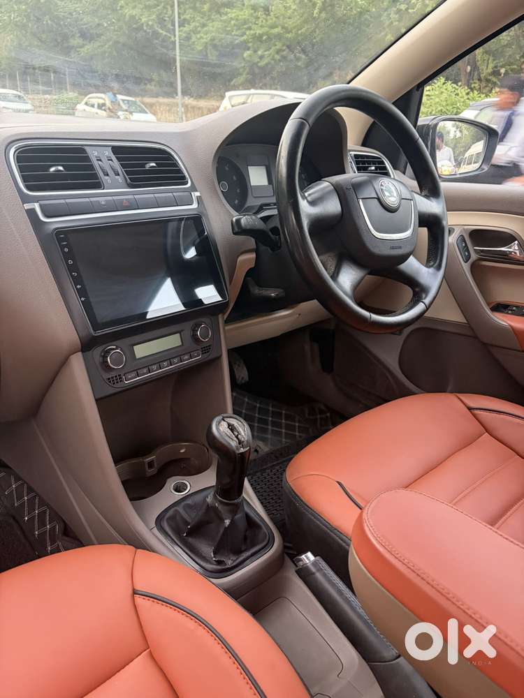 Skoda Rapid 1.6 Mpi Ambition, 2013, Petrol
