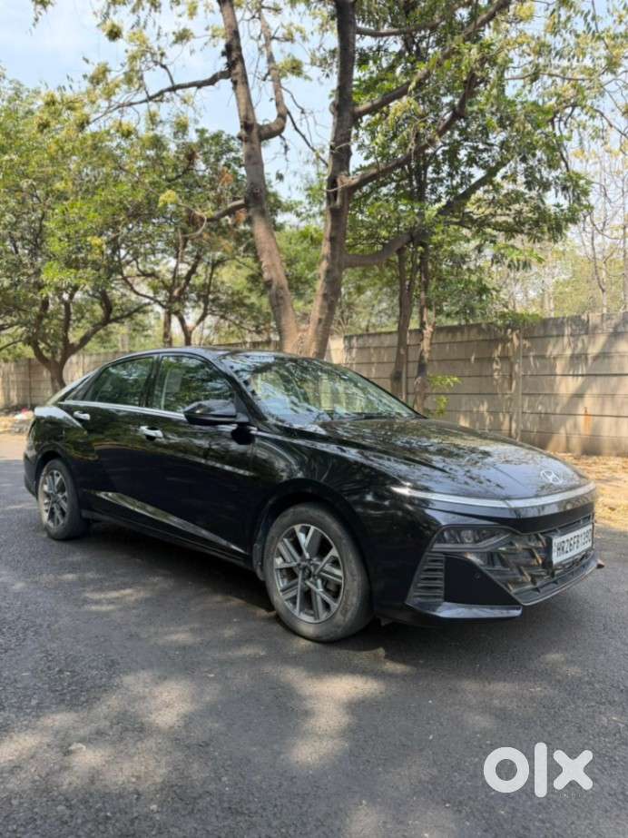 Hyundai Verna 1.5 Mpi Mt Sx (o), 2023, Petrol