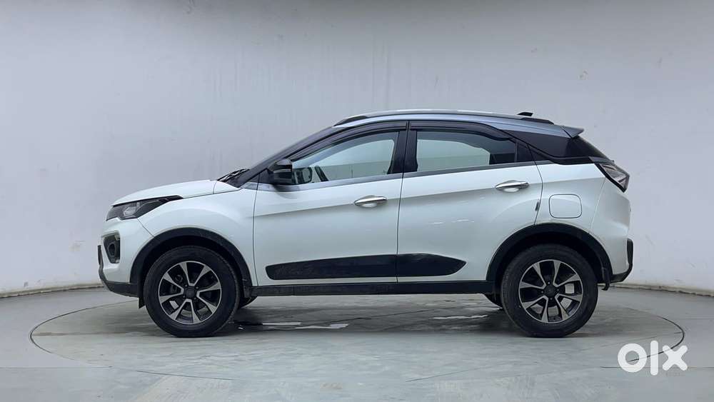 Tata Nexon 1.2 Revotron Xza Plus (o), 2020, Petrol