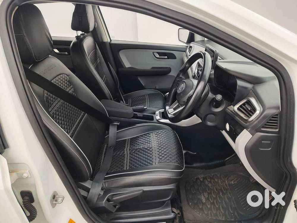 Tata Altroz Xz, 2020, Petrol