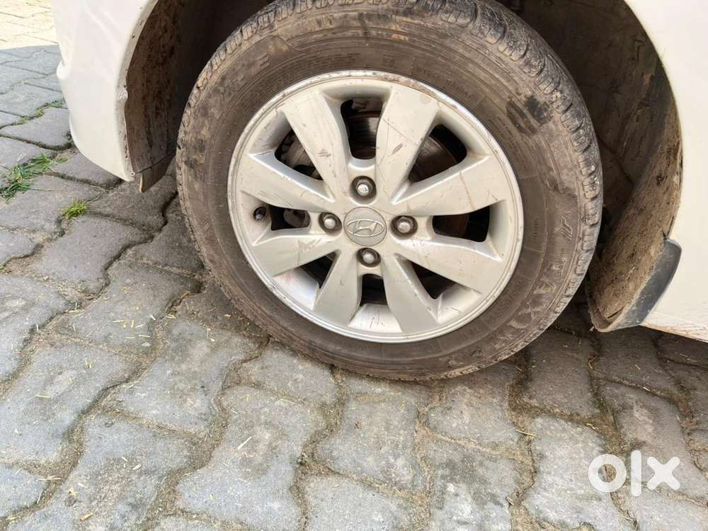 Hyundai Xcent 2016 Cng & Hybrids 74000 Km Driven