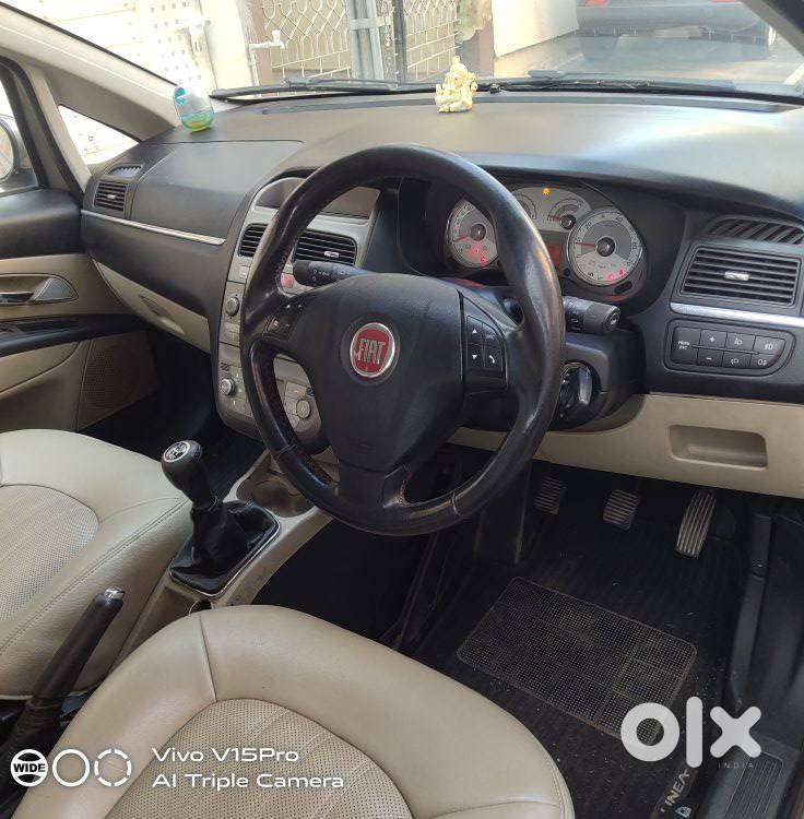 Fiat Linea Emotion 1.4 L T-jet Petrol, 2012, Petrol