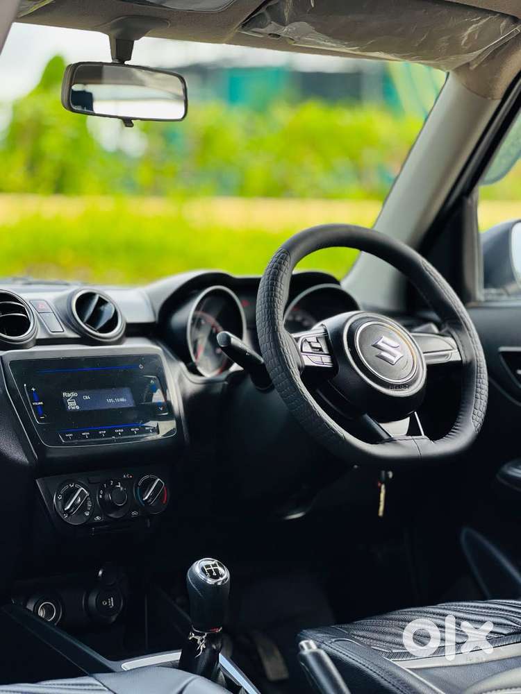 Maruti Suzuki Swift Vvt Vxi, 2021, Petrol