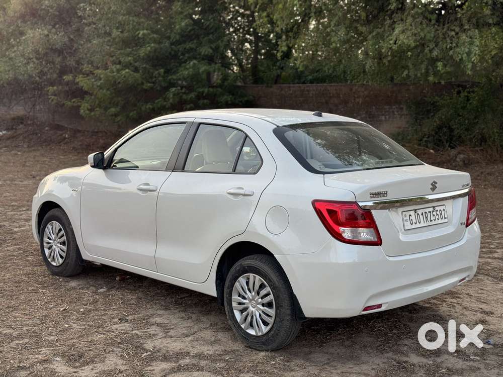 Maruti Suzuki Swift Dzire 1.2 Vxi Bsiv, 2017, Petrol