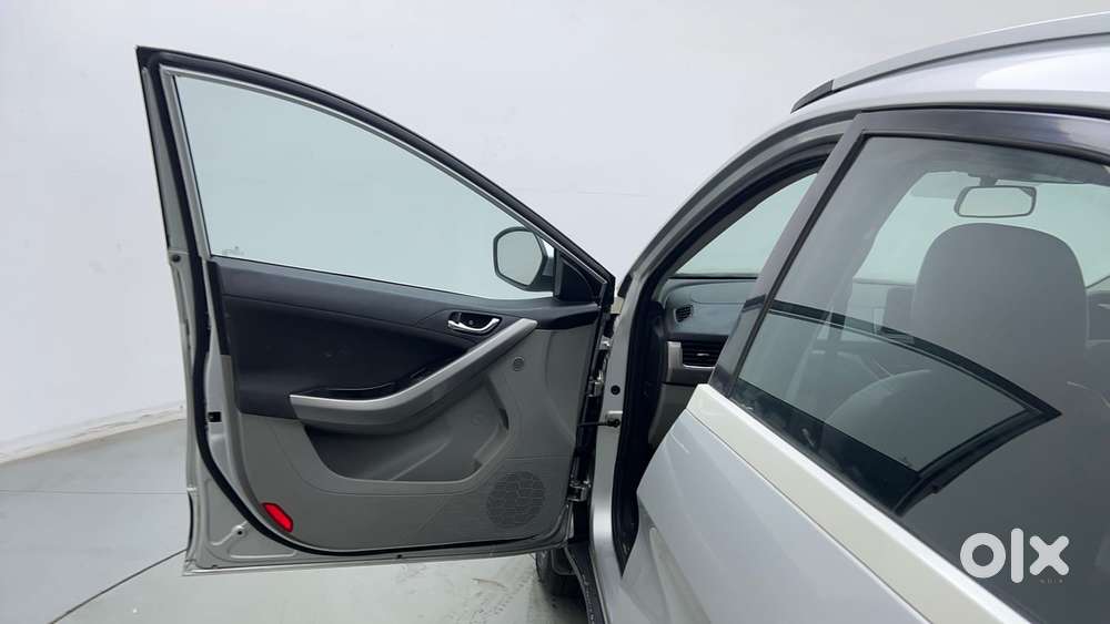 Tata Nexon 1.2 Revotron Xza Plus (l), 2019, Petrol