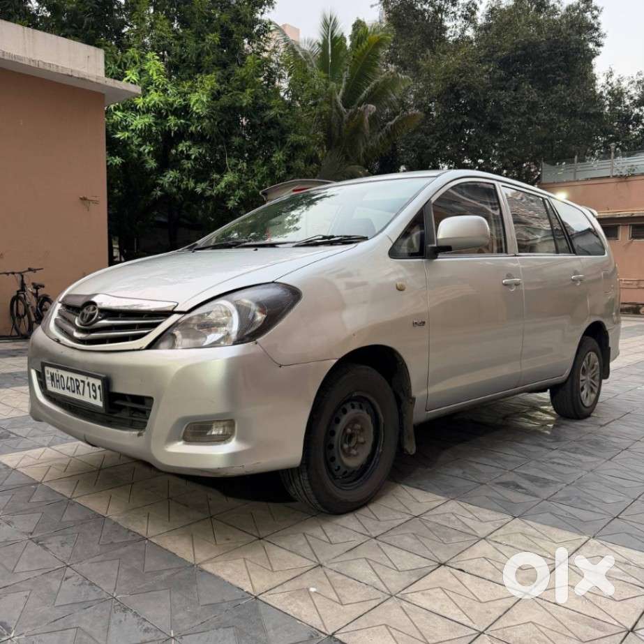 Toyota Innova 2.5 G (diesel) 8 Seater Bs Iv, 2008, Diesel