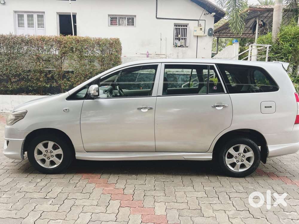 Toyota Innova Aero Gx Diesel 8 Seater, 2012, Diesel