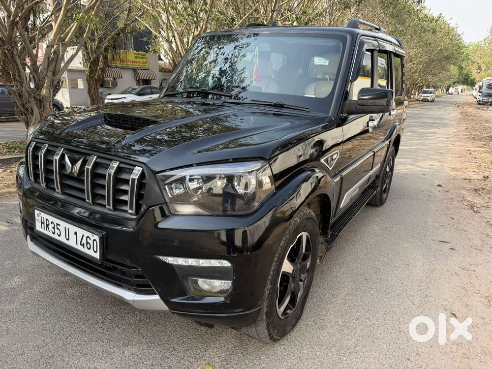 Mahindra Scorpio Classic 2.2 S 11 Mt 7 Str, 2023, Diesel
