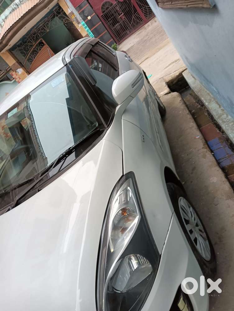 Maruti Suzuki Swift Vxi Optional, 2014, Petrol