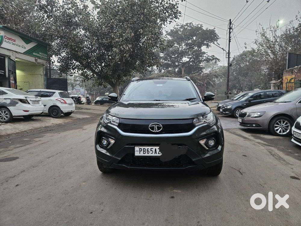 Tata Nexon 1.5 Revotorq Xm (s), 2020, Diesel