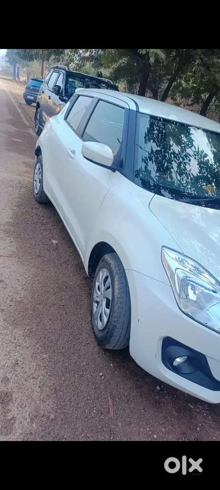 Maruti Suzuki Swift 2023 Cng & Patrol Company Fit 45500 Km Driven