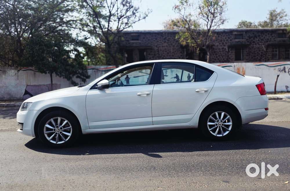 Skoda Octavia 1.8 Tsi Style Plus At, 2016, Petrol